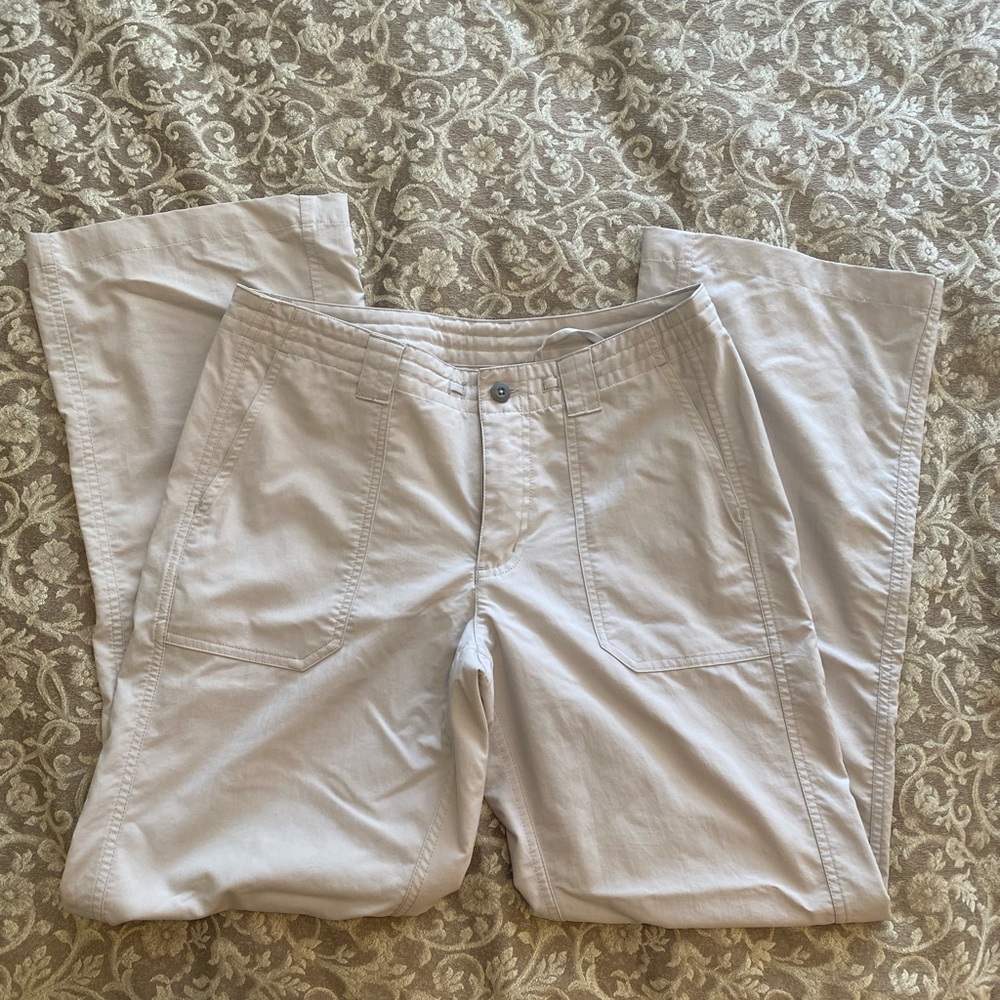 Patagonia RollUp Khaki Pants